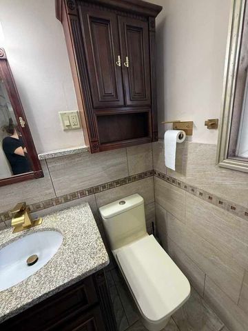 1010 Osmond Avenue, Antioch, IL 60002