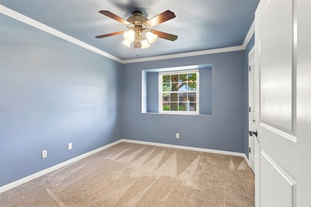 1550 Oak Creek Drive, Lewisville, TX 75077