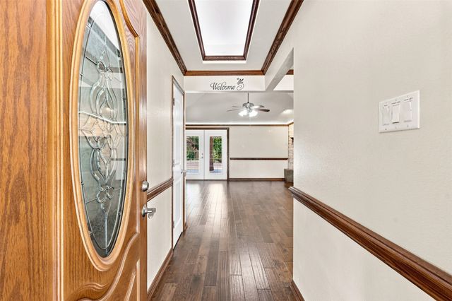 1550 Oak Creek Drive, Lewisville, TX 75077