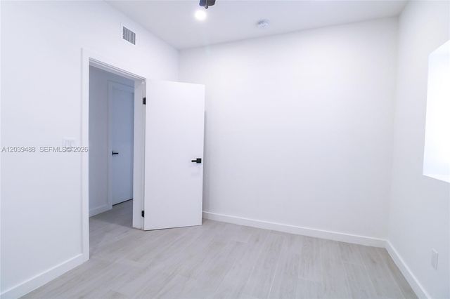 221 SW 11th Avenue 2, Miami, FL 33130