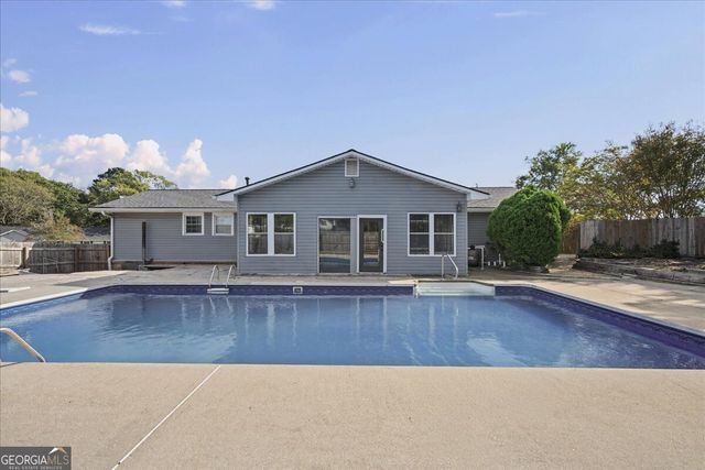 2293 Briarwood Circle SW, Conyers, GA 30094