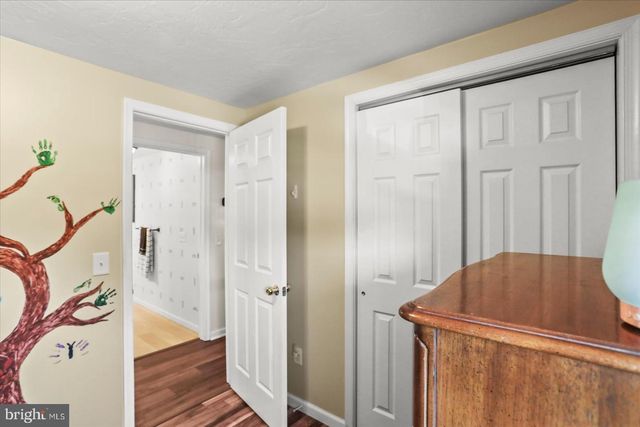 3175 W COLLEGE AVE, York, PA 17408