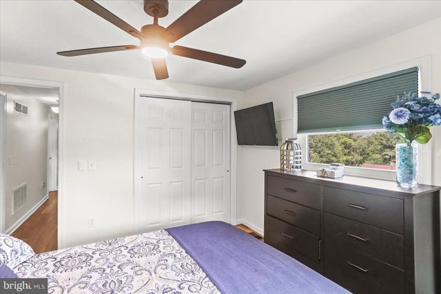 3175 W COLLEGE AVE, York, PA 17408