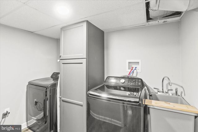 3175 W COLLEGE AVE, York, PA 17408