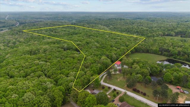 0 Indian Creek Rd, Mc Ewen, TN 37101