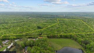 0 Indian Creek Rd, Mc Ewen, TN 37101