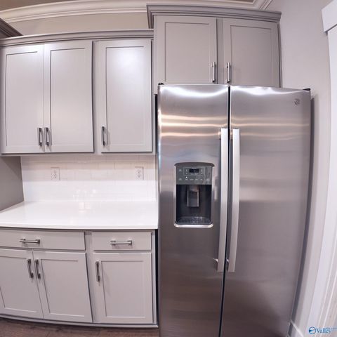 404 Tillane Park Circle, Huntsville, AL 35824