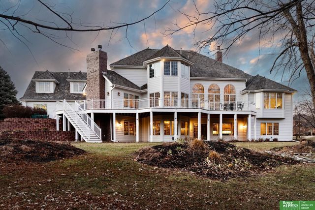 13309 Nicholas Street, Omaha, NE 68154