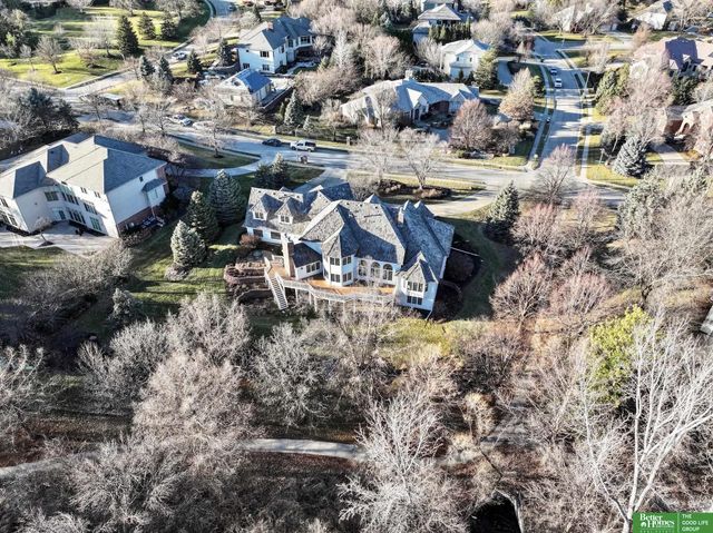 13309 Nicholas Street, Omaha, NE 68154