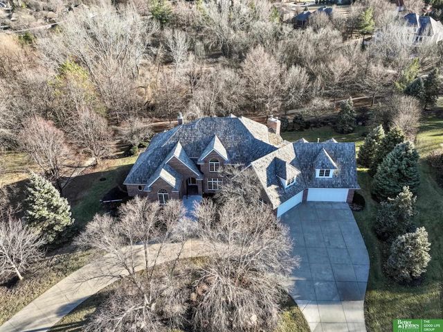 13309 Nicholas Street, Omaha, NE 68154