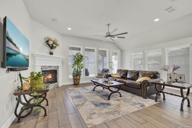 415 Bridle, New Braunfels, TX 78132