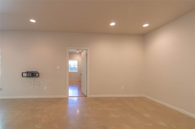 1702 Forest Hill DR A, Austin, TX 78745