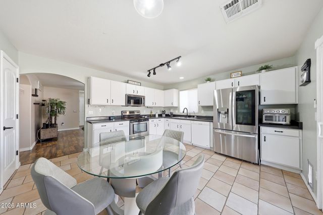 4253 N 112TH Avenue, Phoenix, AZ 85037