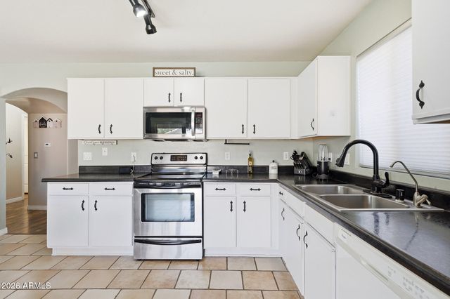 4253 N 112TH Avenue, Phoenix, AZ 85037