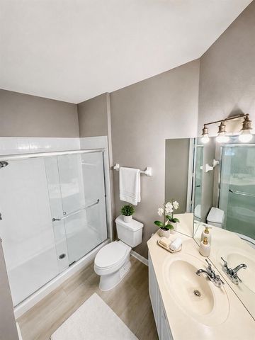 3332 ROBERT TRENT JONES DRIVE 20603, Orlando, FL 32835
