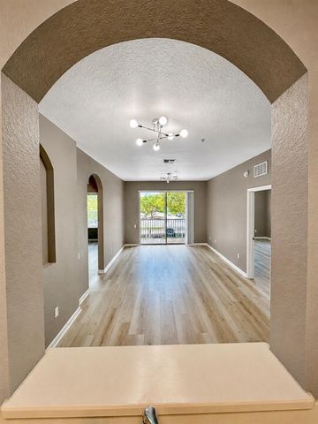 3332 ROBERT TRENT JONES DRIVE 20603, Orlando, FL 32835