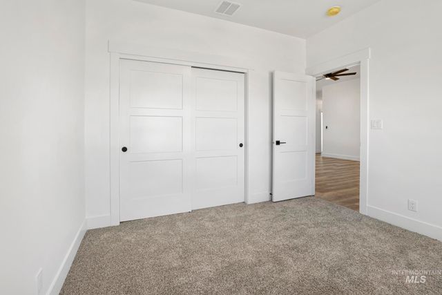 821 23rd Ave E, Jerome, ID 83338