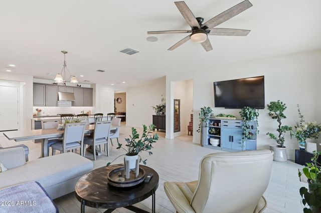 10730 W Yukon Drive, Sun City, AZ 85373