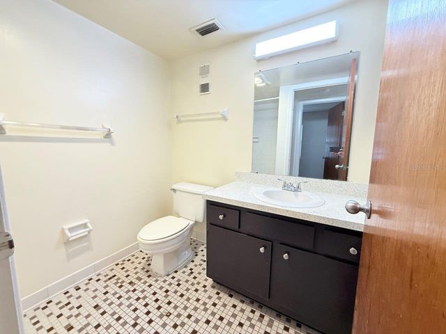 3301 58TH AVENUE S 512, St Petersburg, FL 33712