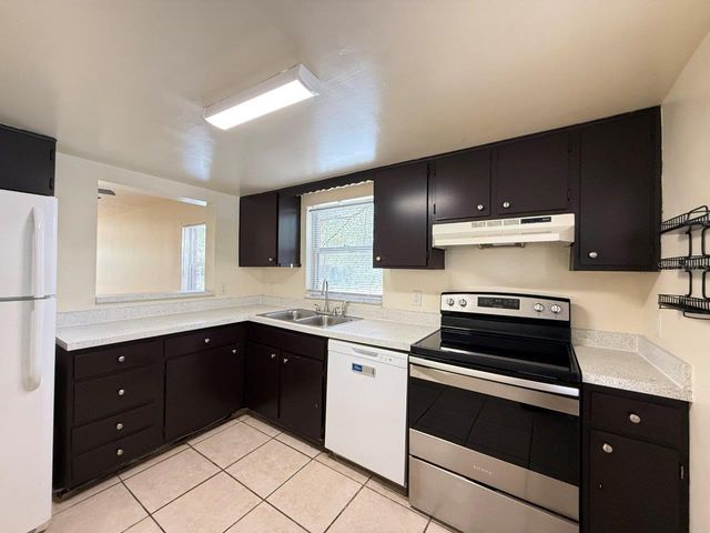 3301 58TH AVENUE S 512, St Petersburg, FL 33712