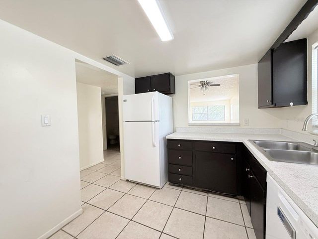 3301 58TH AVENUE S 512, St Petersburg, FL 33712