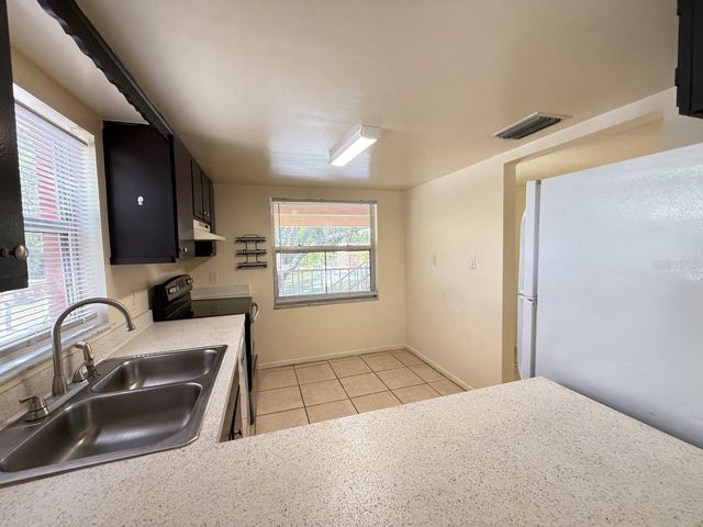 3301 58TH AVENUE S 512, St Petersburg, FL 33712
