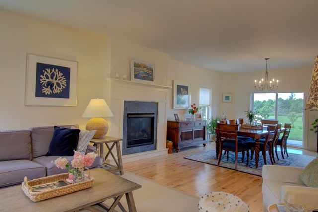 307 Rye Circle, South Burlington, VT 05403