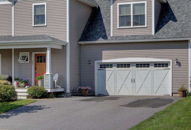 307 Rye Circle, South Burlington, VT 05403