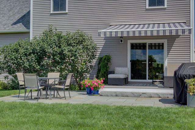 307 Rye Circle, South Burlington, VT 05403