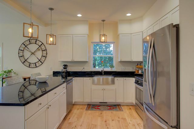 307 Rye Circle, South Burlington, VT 05403