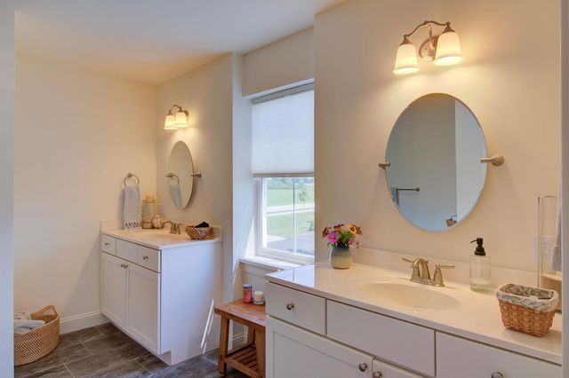 307 Rye Circle, South Burlington, VT 05403