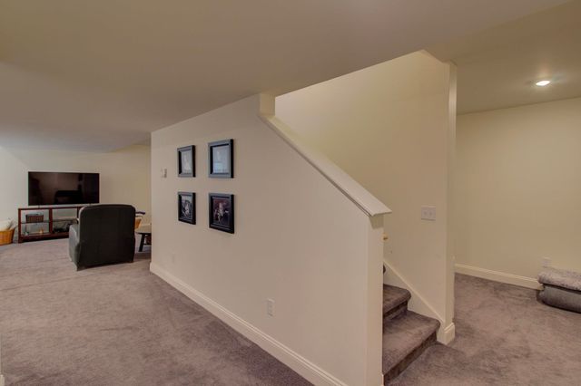 307 Rye Circle, South Burlington, VT 05403
