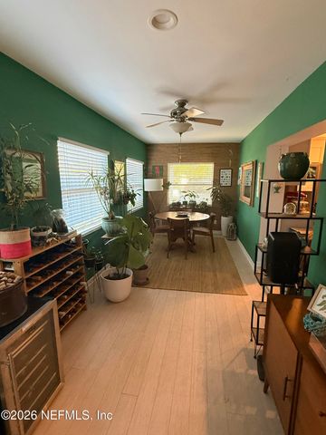 926 6TH Avenue N, Jacksonville Beach, FL 32250