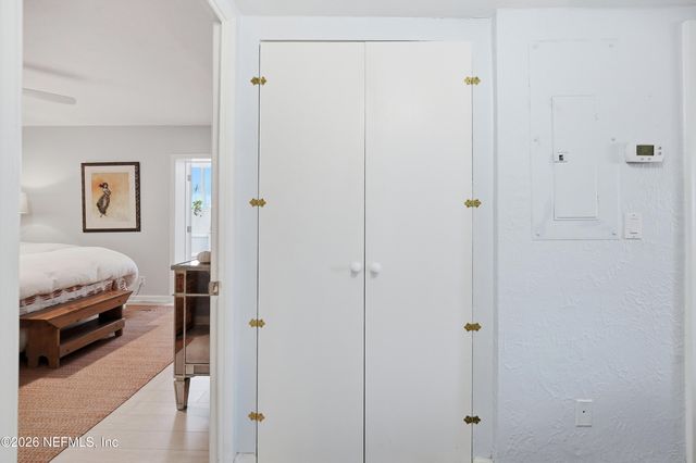 926 6TH Avenue N, Jacksonville Beach, FL 32250