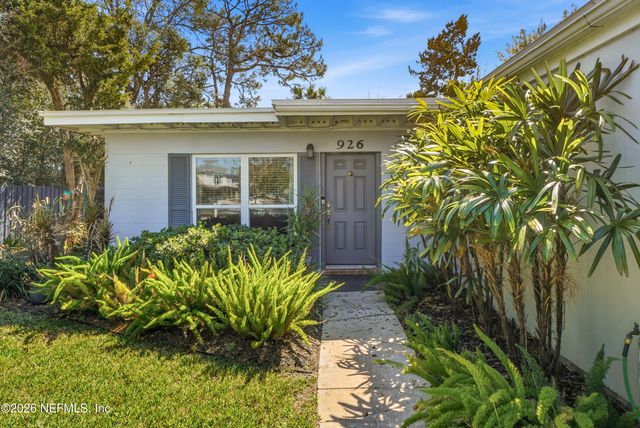926 6TH Avenue N, Jacksonville Beach, FL 32250