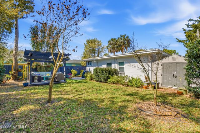 926 6TH Avenue N, Jacksonville Beach, FL 32250