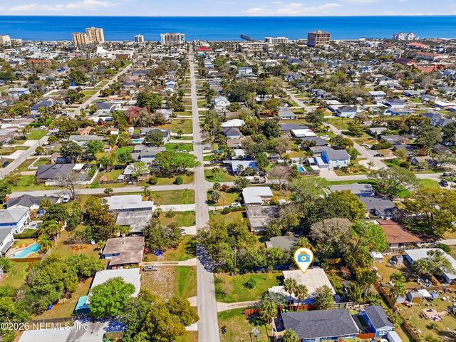 926 6TH Avenue N, Jacksonville Beach, FL 32250