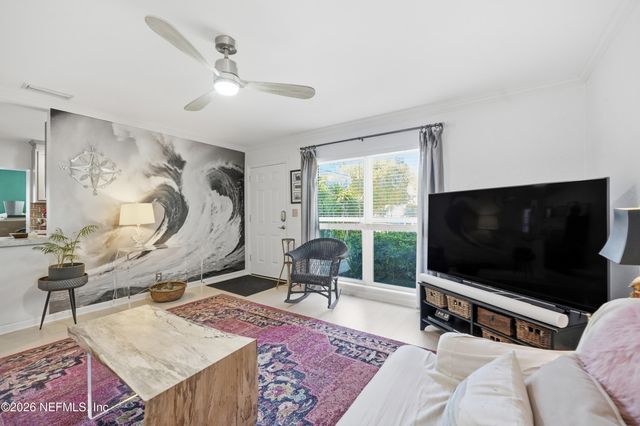 926 6TH Avenue N, Jacksonville Beach, FL 32250