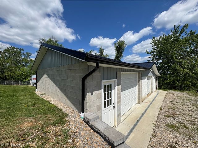 54837 High Ridge Road, Bellaire, OH 43906