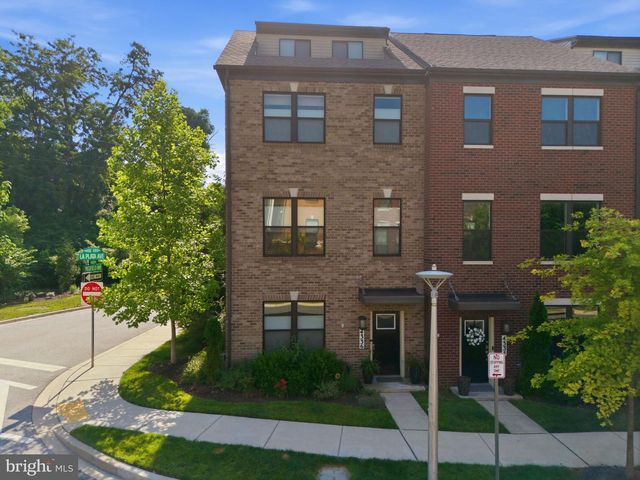 4336 LAPLATA AVE, Baltimore, MD 21211