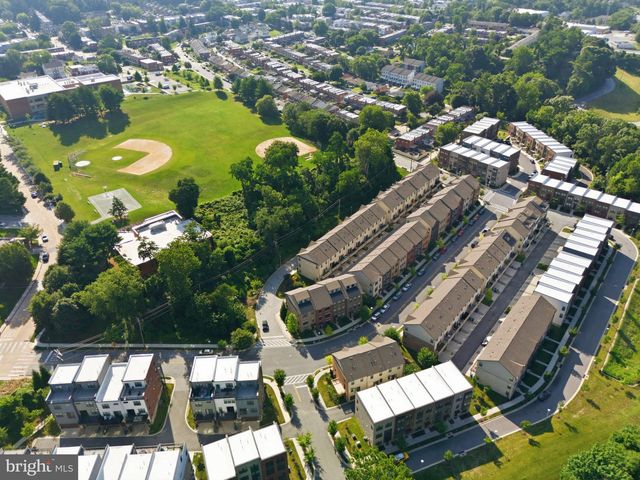 4336 LAPLATA AVE, Baltimore, MD 21211