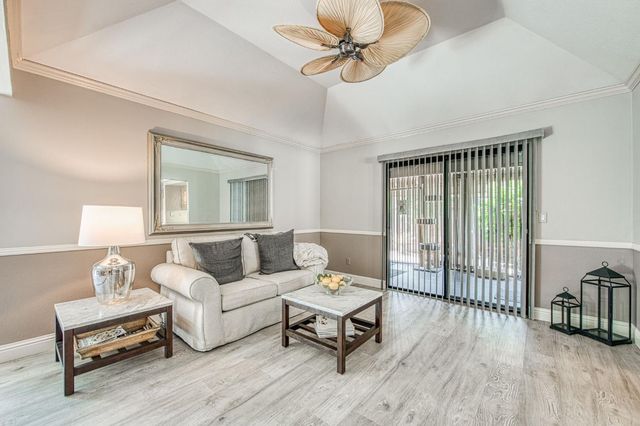 480 E Cole, Fresno, CA 93720