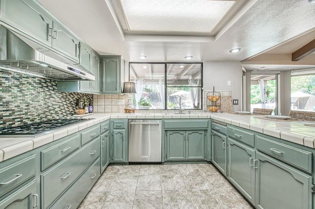 480 E Cole, Fresno, CA 93720