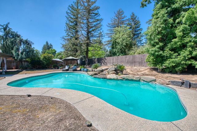 480 E Cole, Fresno, CA 93720