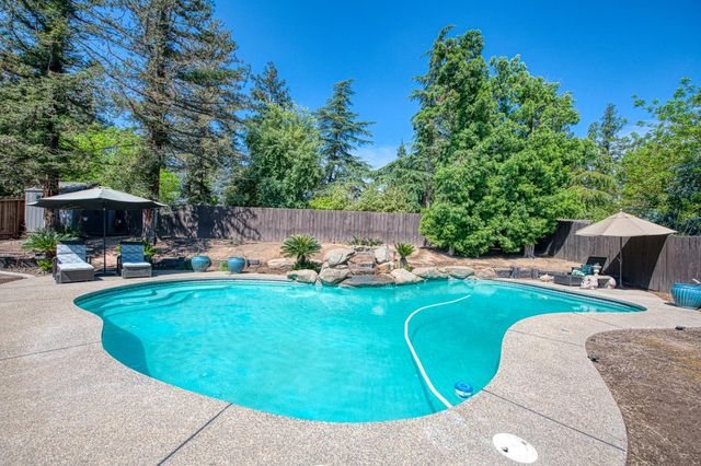 480 E Cole, Fresno, CA 93720