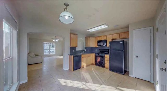 512 Nelson Lane, College Station, TX 77840