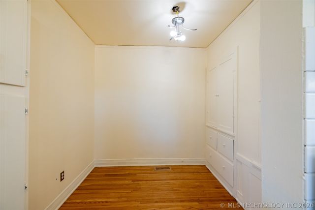 103 S Knoxville Avenue, Tulsa, OK 74112