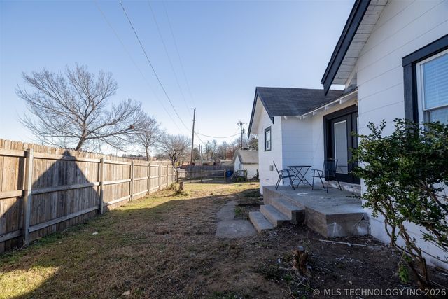 103 S Knoxville Avenue, Tulsa, OK 74112