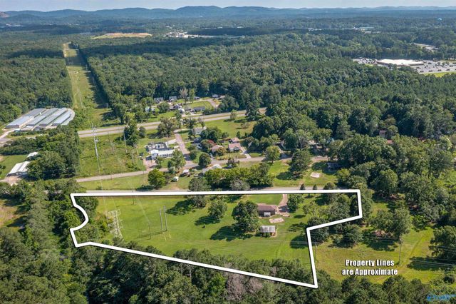 1328 Goodyear Avenue, Gadsden, AL 35903