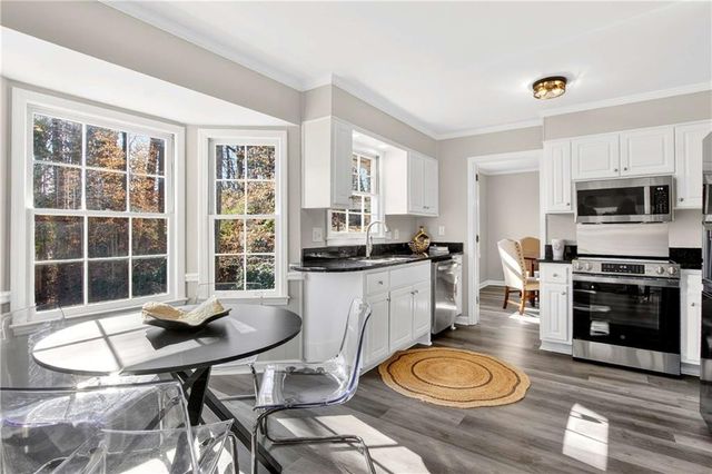 5121 Davantry Drive, Dunwoody, GA 30338